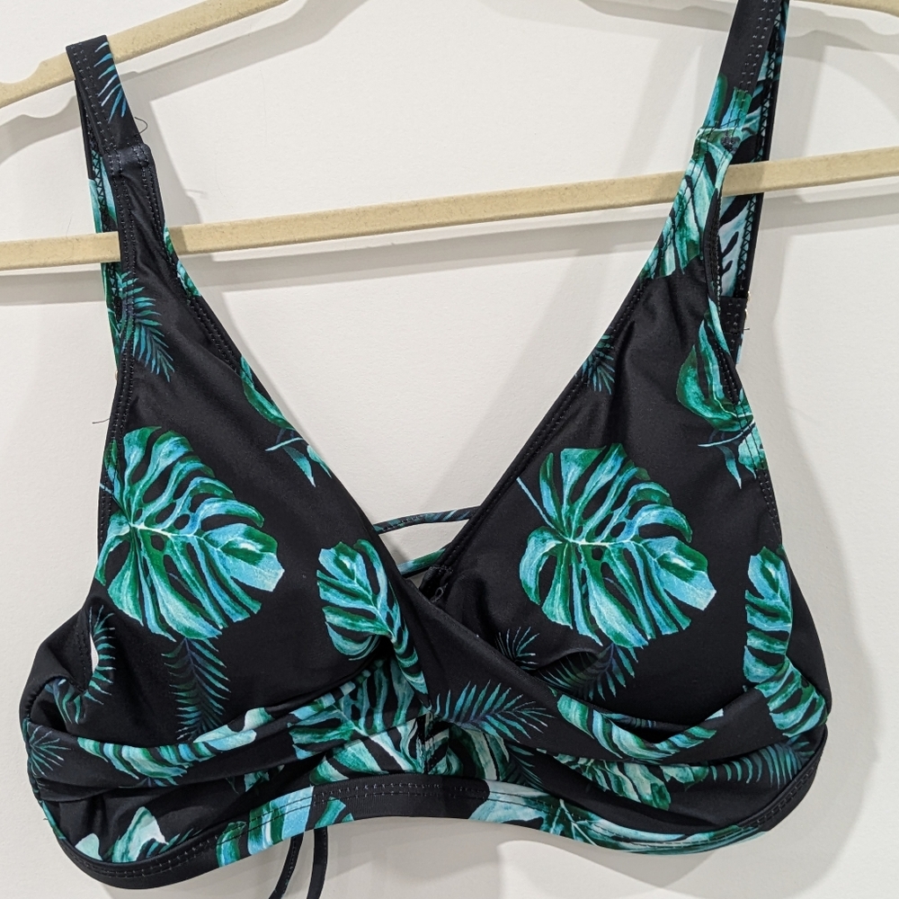 US L Tropical Leaf Print Bikini Top